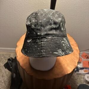 Original Use Bucket Hat Unisex Size M/L